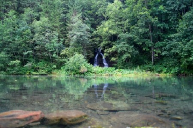 Туристу на замітку: 10 маловідомих водоспадів Карпат фото 8