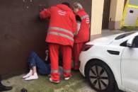 В Сочи две медсестры бросили пациента пр…