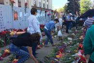 На Куликовому полі в Одесі триває мітинг на честь загиблих (ФОТО)