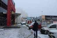 У Вінниці весь ранок гасять палаючі склади (ФОТО)