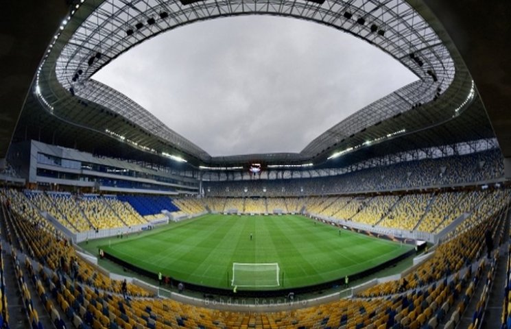 Україна зіграє з Польщею на "Арені Львів…