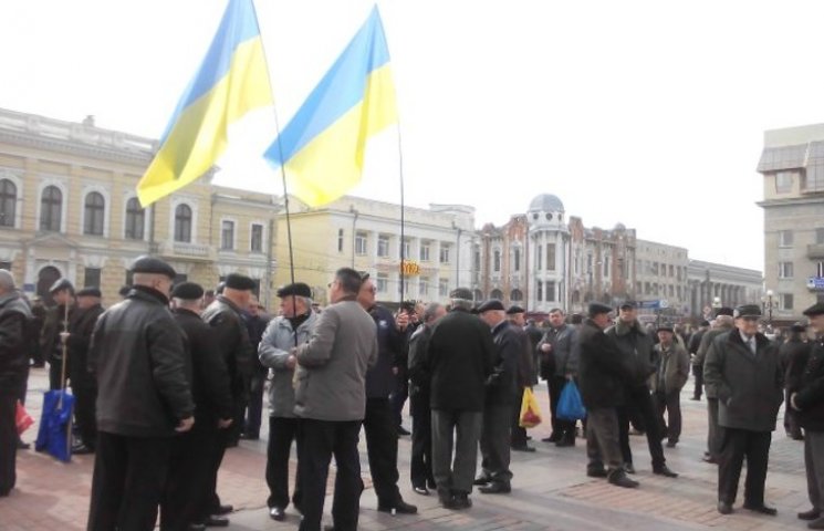 Ветерани-міліціонери викликали в Кіровог…