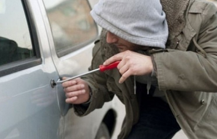 На Вінниччині затримали крадія автомагні…