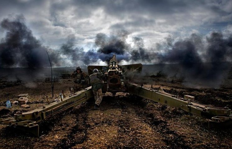 Ползучее наступление на Донбассе: Гибрид…