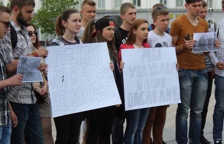 Молоді сепаратисти Луганська заявили: "Л…