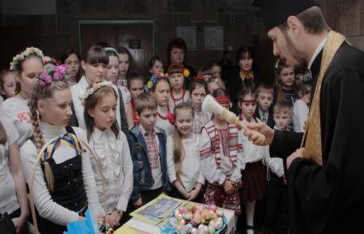 Дети из Днепропетровска отправили бойцам…