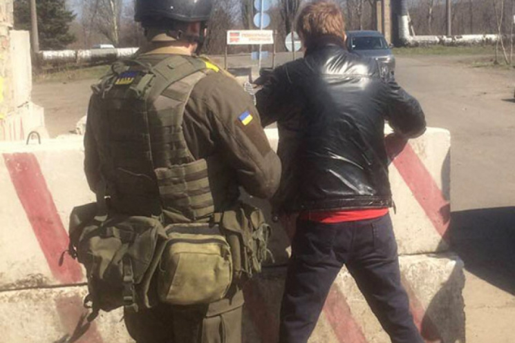 Харьковские гвардейцы поймали водителей-…