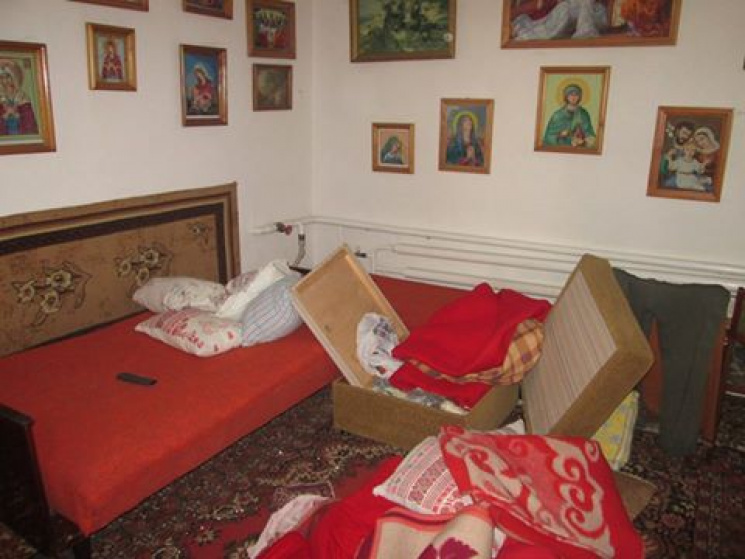 На Тячівщині злочинці увірвалися в будин…