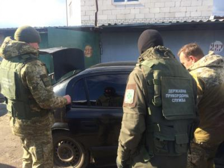 На Харківщині викрили два злочинних угру…