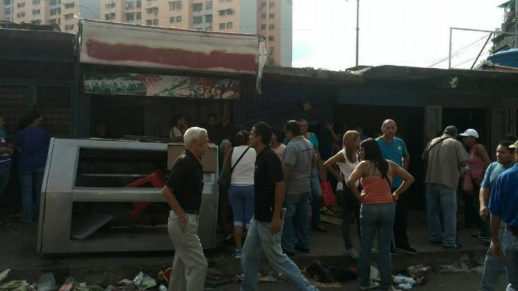 У Каракасі вбили 10 людей під час пограб…