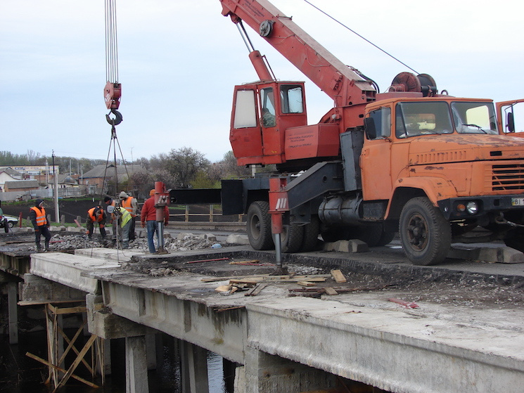 Як на Полтавщині мости ремонтують…