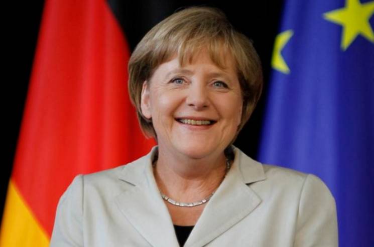 Меркель пообіцяла врахувати інтереси Укр…