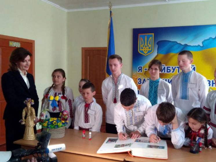 Мaринa Порошенко привезлa в Кропивницьки…