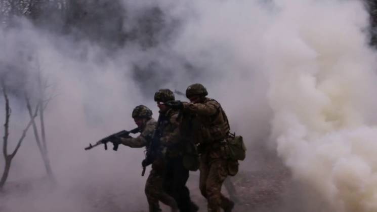Боевики убили бойца АТО и ранили еще тро…