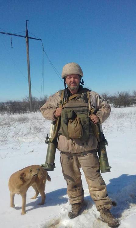 На Донбасі снайпер окупантів убив бійця…