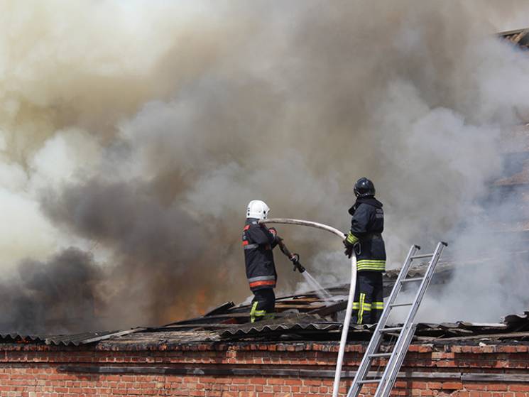 Полтавські рятувальники загасили пожежу…