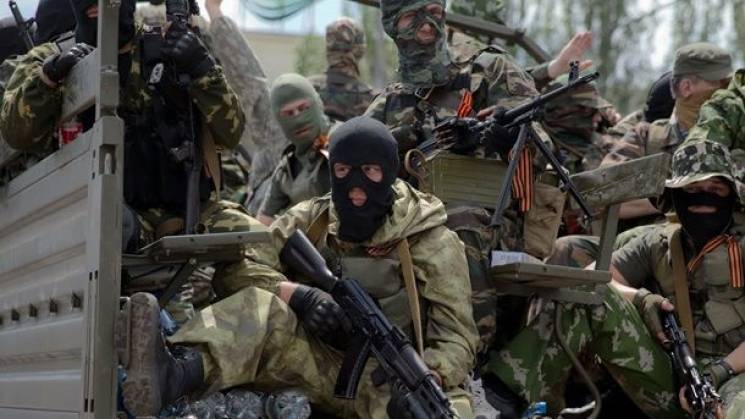 Бойовики на Донбасі продовжують обстрілю…