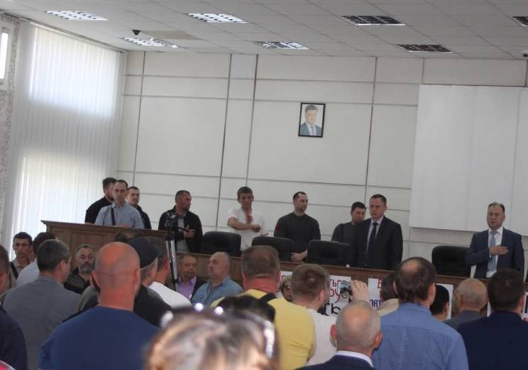 Мэр Никополя обвинил активистов в запуги…