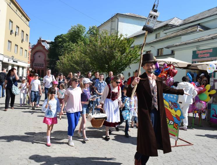В Ужгороді дітям організували "Машину ча…