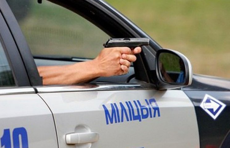 Як у кіно: білоруські міліціонери влашту…