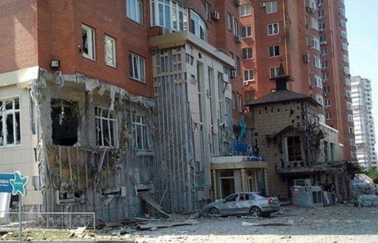 Появились фото, как выглядит центр Донец…