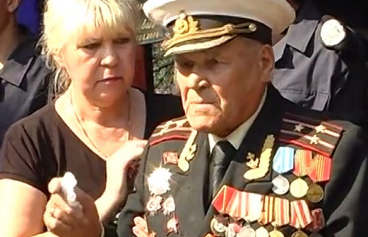 Ветеран ВОВ обратился к Путину на похоро…