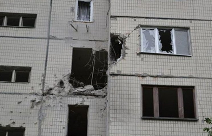 Боевики в Донецке продолжают громить жил…