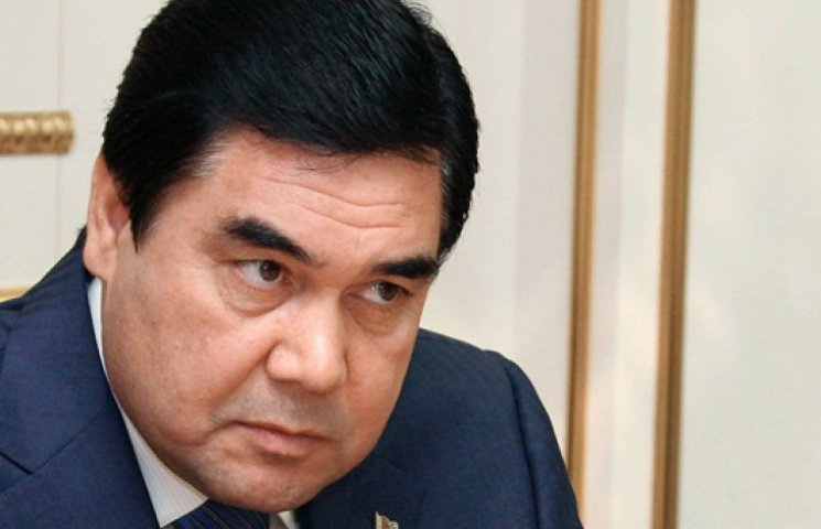 Президента Туркменистана возвели в кумир…