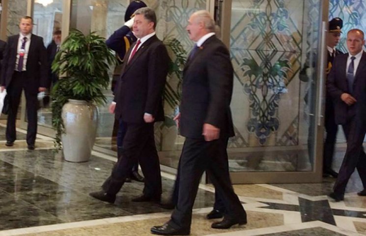 О чем говорили Порошенко и Лукашенко «с…
