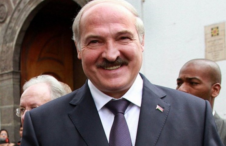 Лукашенко амністував шістьох політв'язні…