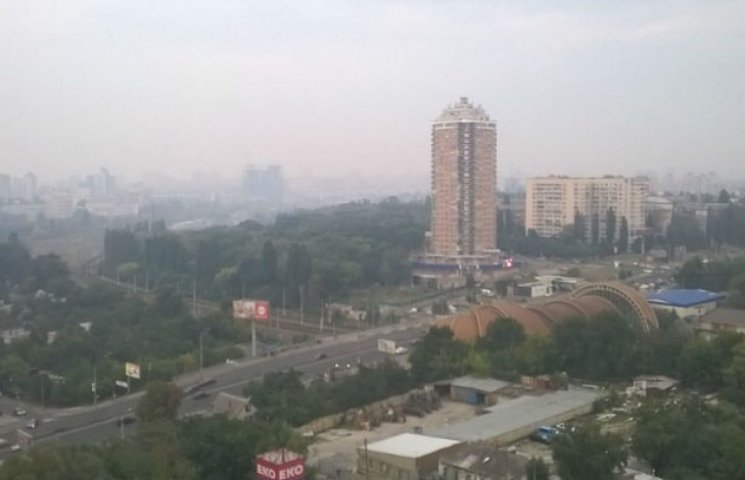 Через смог у Києві рятувальники проведут…