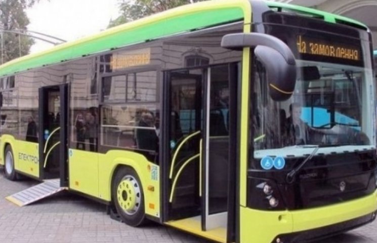 Трамваї і тролейбуси в Одесі замінять ел…