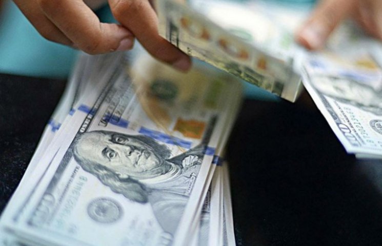 Нацбанк спростив українцям купівлю валют…
