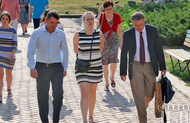 У Слов'янськ прибув посол Королівства Бе…