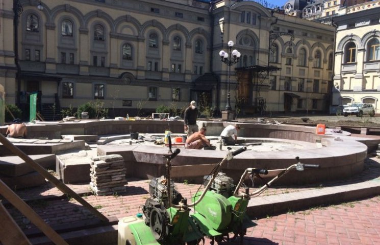 В Киеве появится фонтан, который будет и…