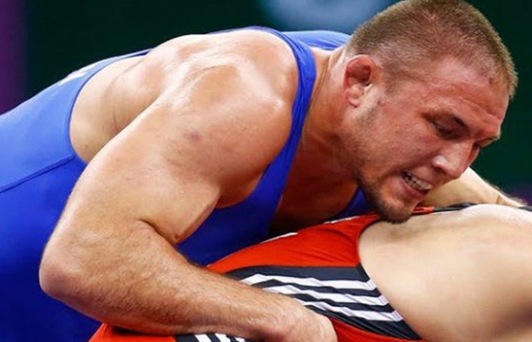 Український борець вже у півфіналі Олімп…