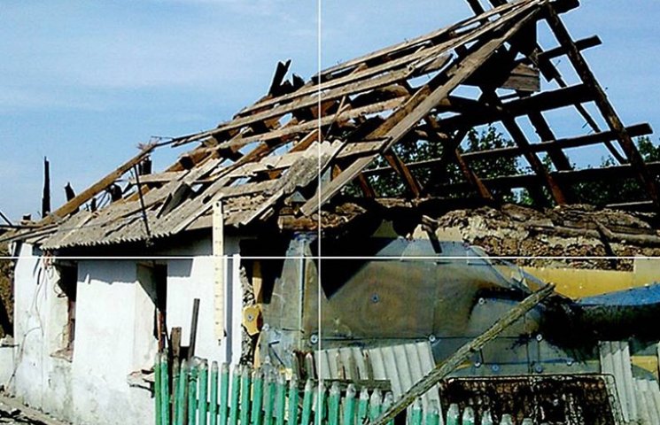 Окупанти розбомбили село під Мар'їнкою…