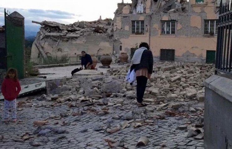 В Італії стався сильний землетрус: Є жер…