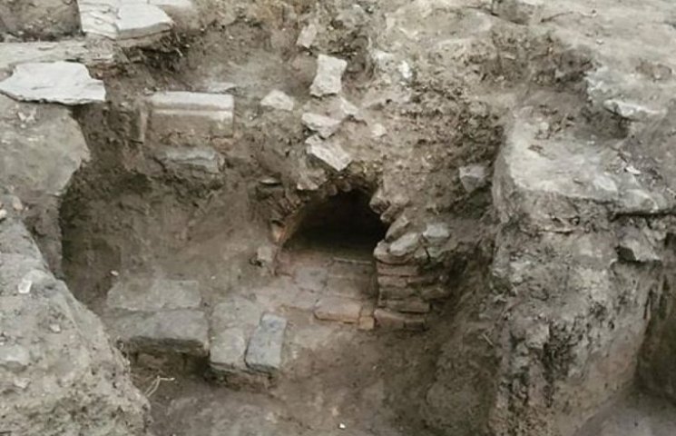 У Кам'янці розкопали найстарішу забудову…