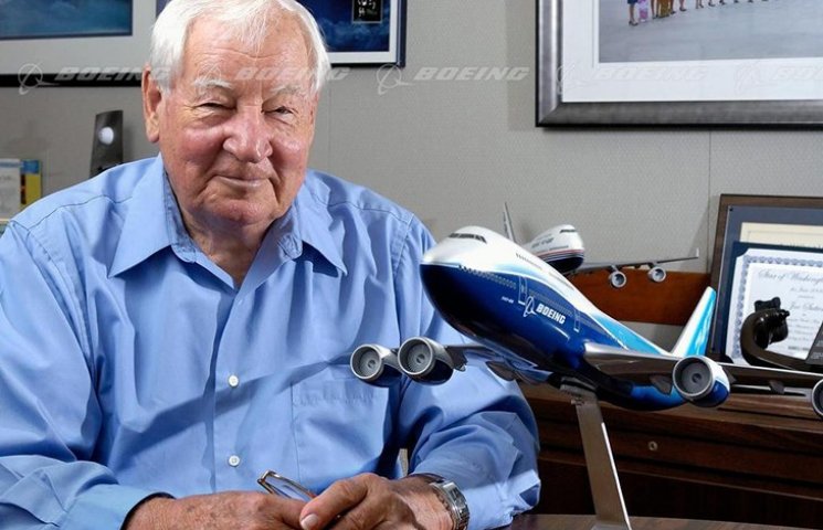 Помер головний конструктор літака Boeing…