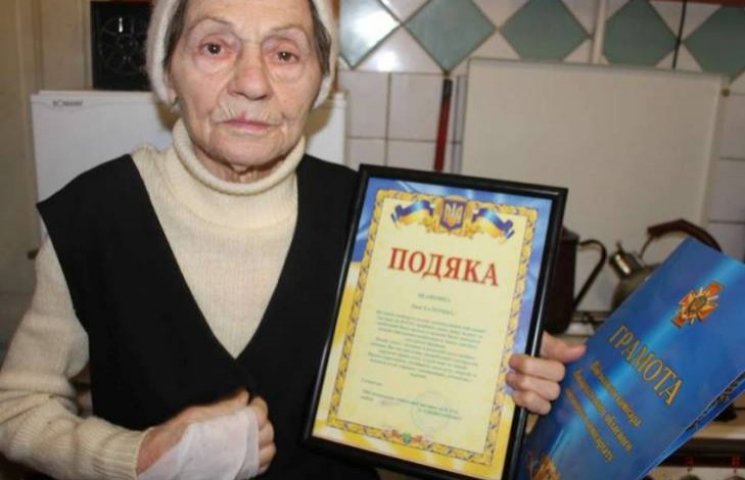 88-летнюю "боевую бабушку" из Ужгорода п…