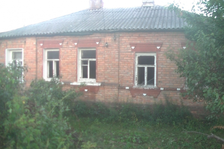 В Харькове из горящего дома спасли двух…