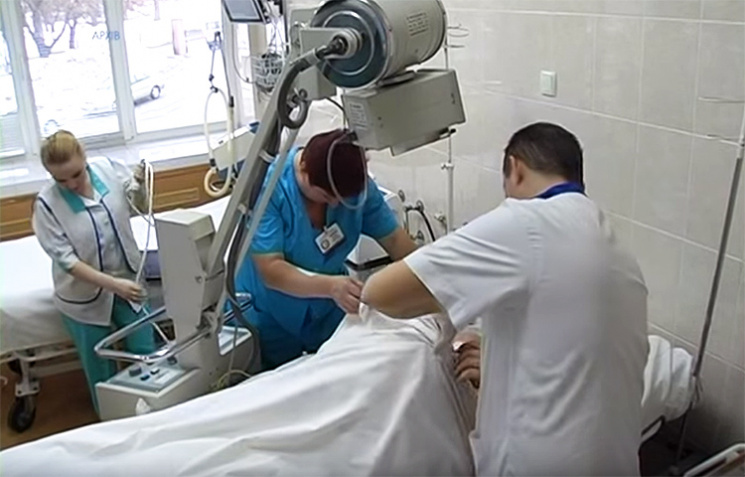 У лікарні Дніпра рятують важкопораненого…