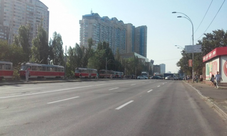 Протестувальники розблокували Харківське шосе у Києві