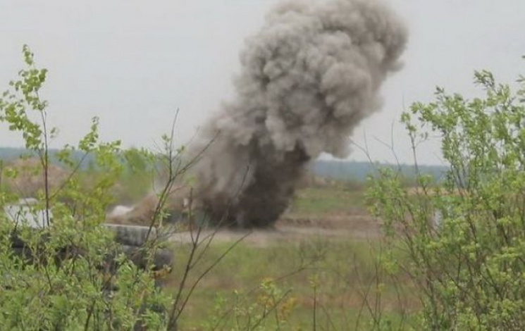 На полигоне под Киевом прогремел взрыв:…