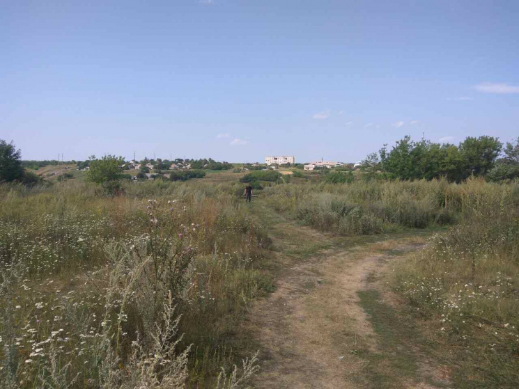 У Харківській обл. у ставку виявили тіло півторарічної дівчинки