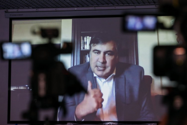 Зачем Тбилиси превращает Саакашвили в Ян…