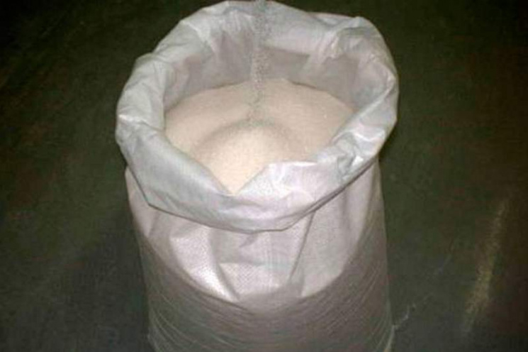 Несолодко: Житомирянин купив мішок цукру…