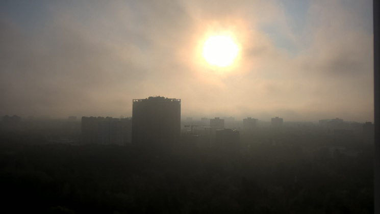 Київ оповив густий смог…