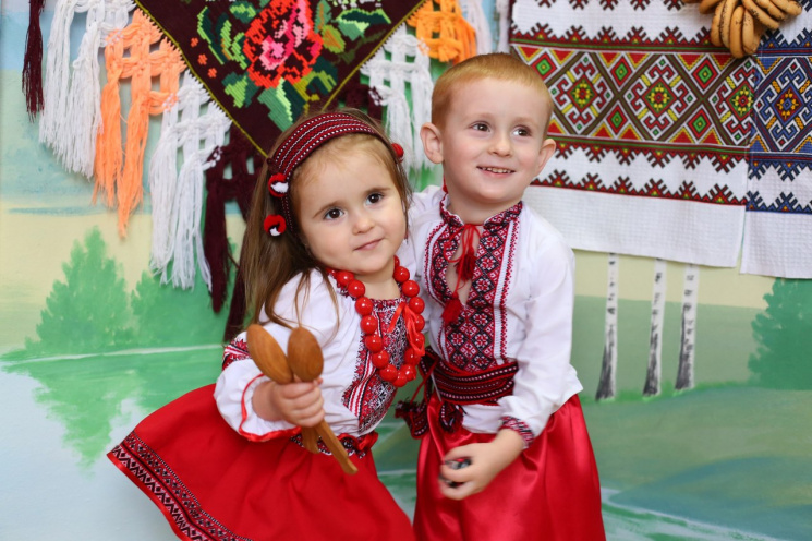 Відпочити на Львівщині прибули діти укра…